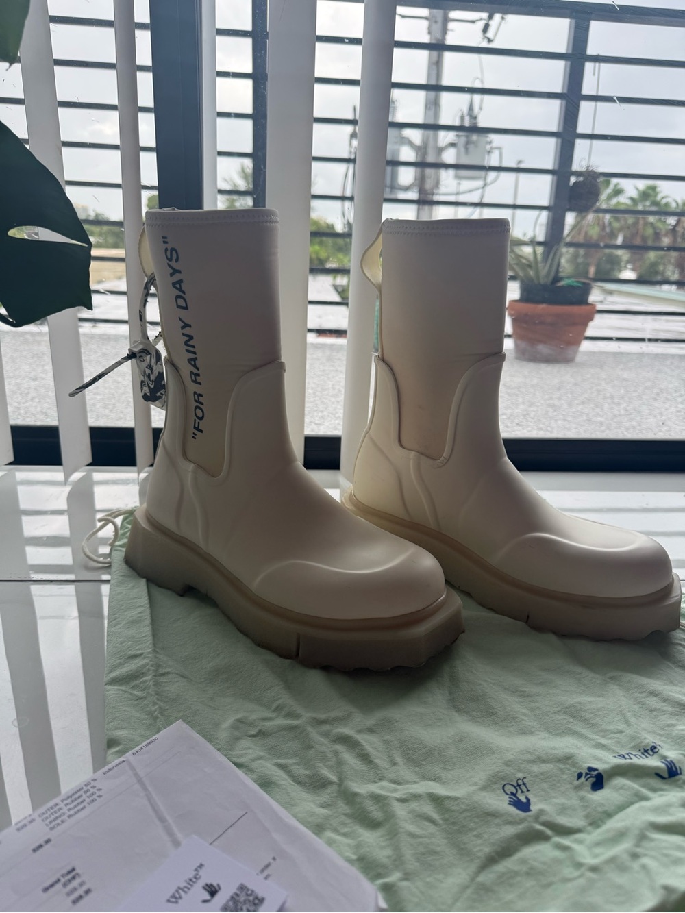 OFF-WHITE Neoprene Rain Boot ☔️